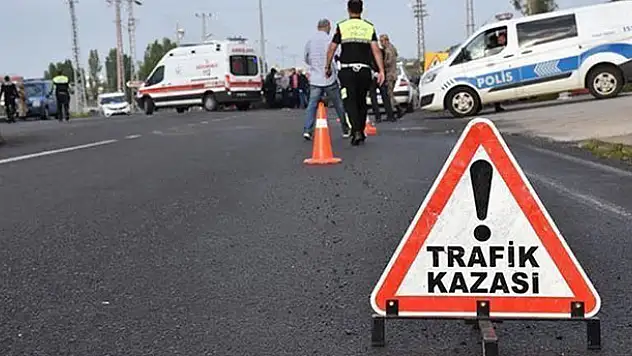 Nevşehir'de tır ile minibüs çarpıştı