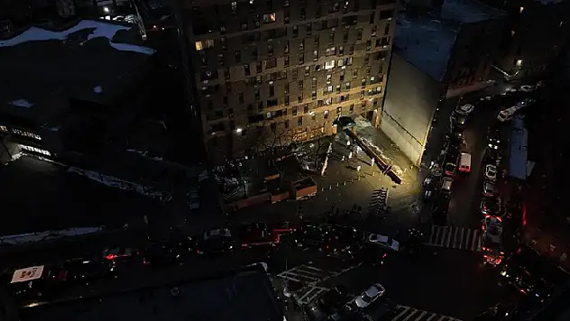 New York'un Bronx kentindeki yangında 9'u çocuk 19 kişi hayatını kaybetti

