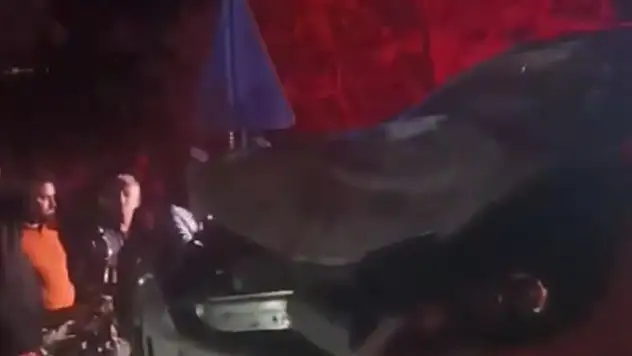 Niğde'de hafif ticari araç ile motosiklet çarpıştı: 1 ölü, 4 yaralı

