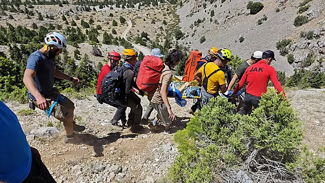 Niğde'de tırmanış sırasında düşen dağcı öldü
