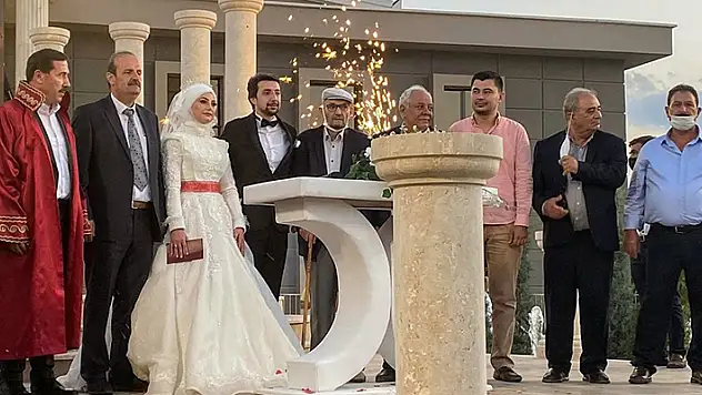 Nihal ile Yusuf'un mutlu günü

