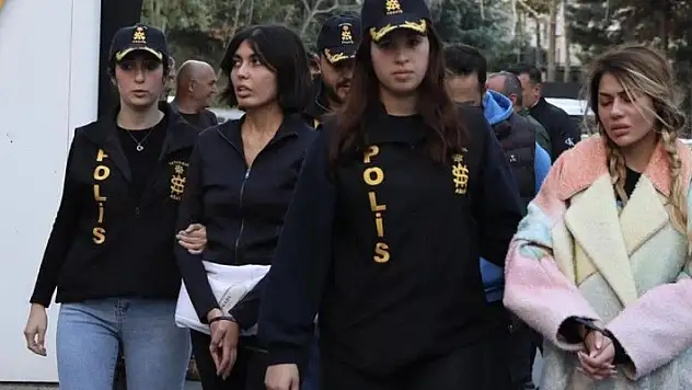 Nihal ve Bahar Candan kardeşler soruşturmasında adı geçen dolandırıcılık çetesi lideri hakkında karar:  459 yıl hapis 
