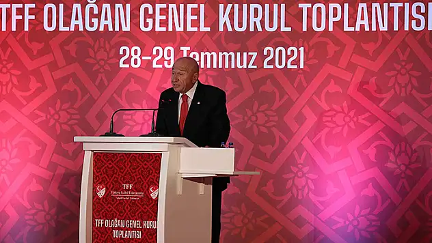 Nihat Özdemir'den yayın haklarına ilişkin açıklama!
