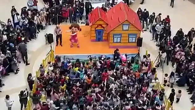 Niloya ve arkadaşları Konya'ya geliyor