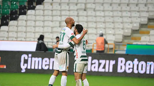 Nzonzi, Süper Lig kariyerinde ilki yaşadı