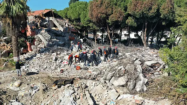 O iki şehirde 6,6 büyüklüğünde deprem senaryosuyla tatbikat yapıldı