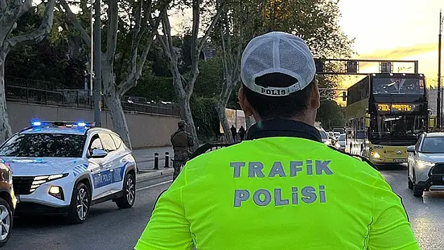 O şehirde Cumhuriyet Bayramı kutlamaları için 19 ve 29 Ekim'de bazı yollar trafiğe kapatılacak