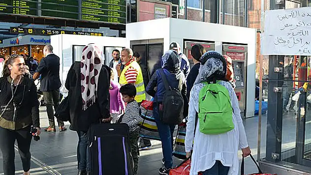 O ülkede binlerce sığınmacı krize yol açtı
