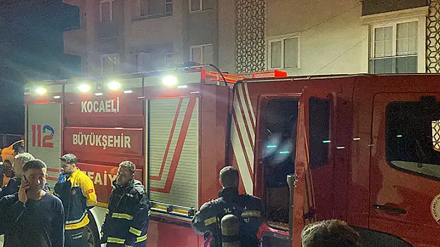 Ocakta unutulan tencere yangın çıkardı

