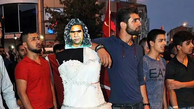 Öcalan'ı 'gelin' ettiler