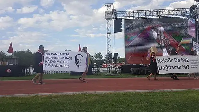 ODTÜ törenine soruşturma: Üç gözaltı