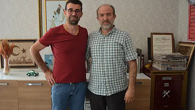 Ödüllü şef Ulaş Tekerkaya'dan Yeni Meram'a ziyaret 
