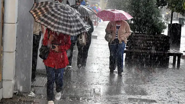 Öğle saatlerinde Konya'ya yağmur uyarısı