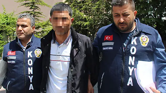 Oğlunun bıraktığı notla çılgına dönüp eski eşini, annesi ve babasını öldürmüş