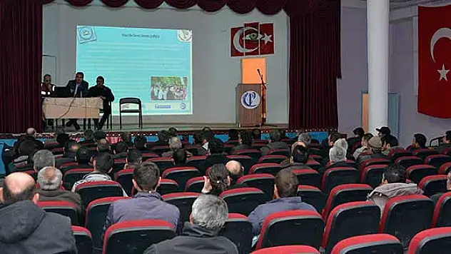 Öğrenci servisi sürücülerine eğitim verildi