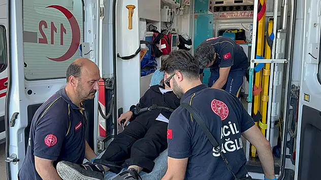 Öğrenci servisine silahlı saldırı: 1'i öğrenci 2 yaralı