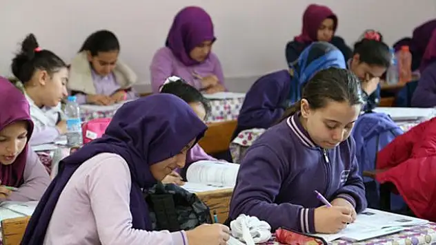 Öğrenciler dikkat! MEB, TEOG sonuçlarını açıkladı!