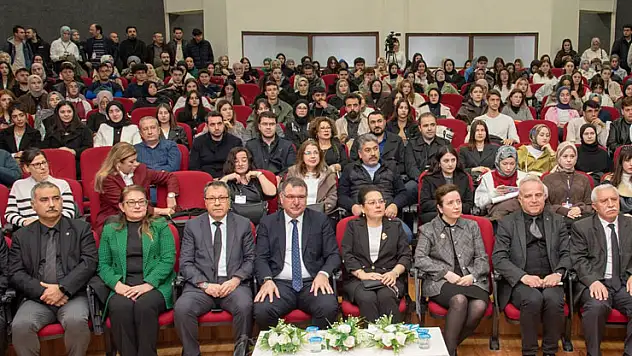 Öğrenciler, TÜBİTAK Projeleri'ni anlattı