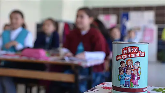 Öğrenciler yetimlere sahip çıkıyor