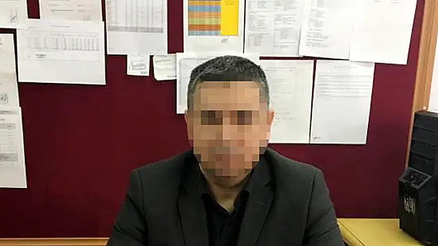 Öğrencinin üzerine araç sürüp, kesici aletle kovaladığı iddia edilen müdür yardımcısı açığa alındı
