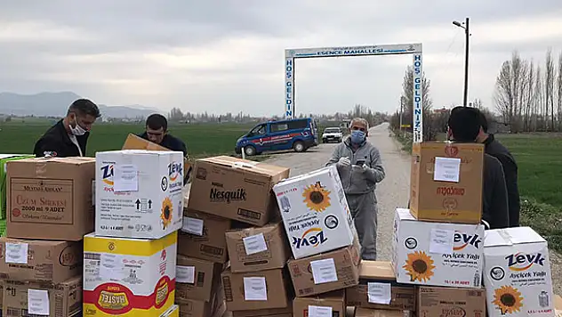 Öğretmenlerden Konya'da karantinadaki mahalle için yardım kampanyası