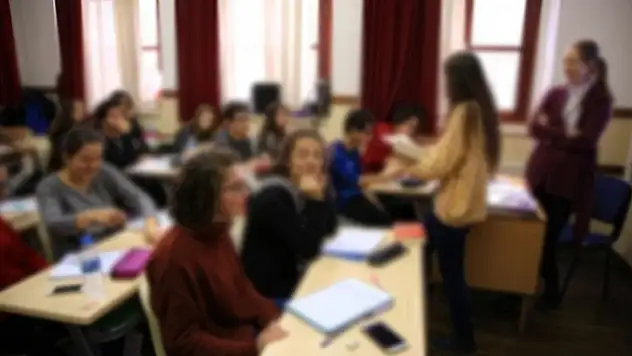 Öğretmenlik Kariyer Basamakları Yazılı Sınavı başvuruları 25 Eylül'de başlıyor
