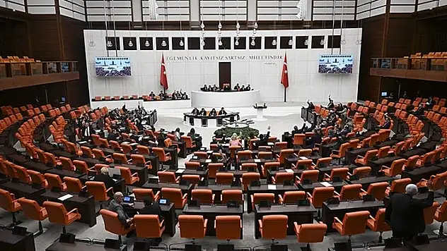 Öğretmenlik Mesleği Kanunu Teklifi, TBMM Başkanlığına sunuldu
