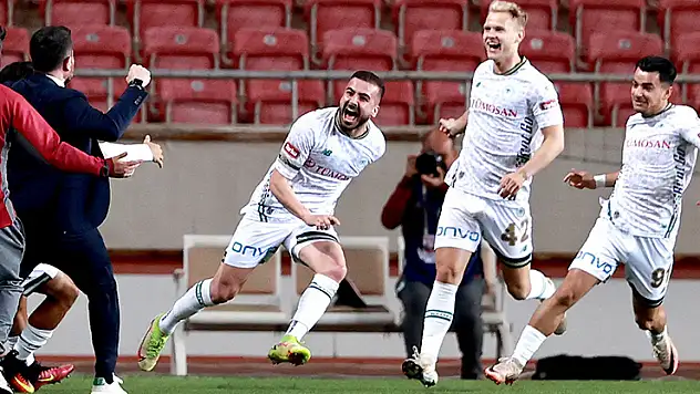 Oğulcan adım adım Kocaelispor'a gidiyor