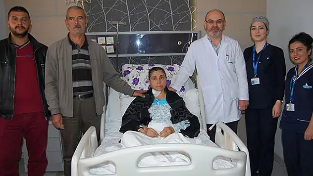 Öksürük şikayeti ile gittiği hastanede akciğer kanseri olduğunu öğrendi