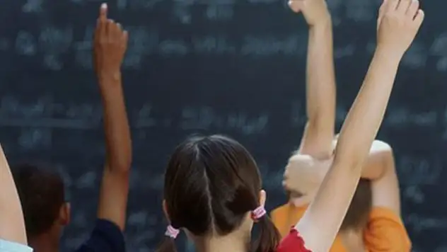 Okula 5 defa geç kalmak 'yarım gün devamsızlık' sayılacak
