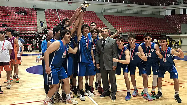 Okullar potada Akşehir ve Diltaş şampiyon oldu
