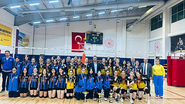 Okullar Yıldız filede şampiyonlar belli oldu