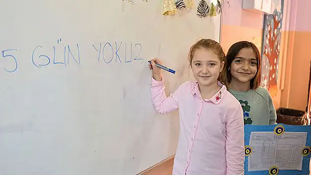 Okullarda karne heyecanı