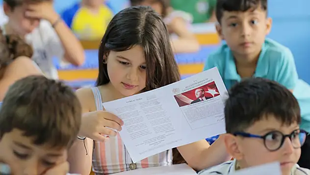 Okullarda son ders zili yarın çalacak
