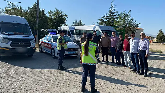Okulların açılmasıyla jandarmanın eğitim ve denetim çalışmaları başladı

