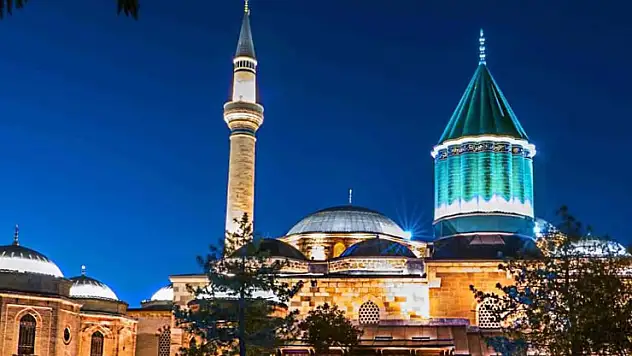 Ölümünü ilahi aşkına kavuştuğu 'düğün' sayan Mevlana, vefatının 752. yılında anılıyor