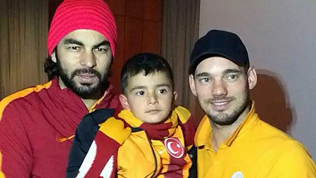Ömer Asaf Galatasaraylı futbolcularla buluştu