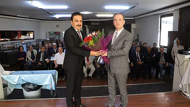Ömer Ersöz, görevi devretti
