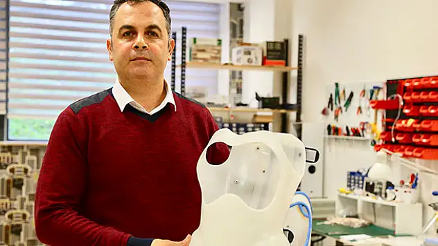 Omurga eğriliği tedavisi için 'akıllı korse' geliştirildi
