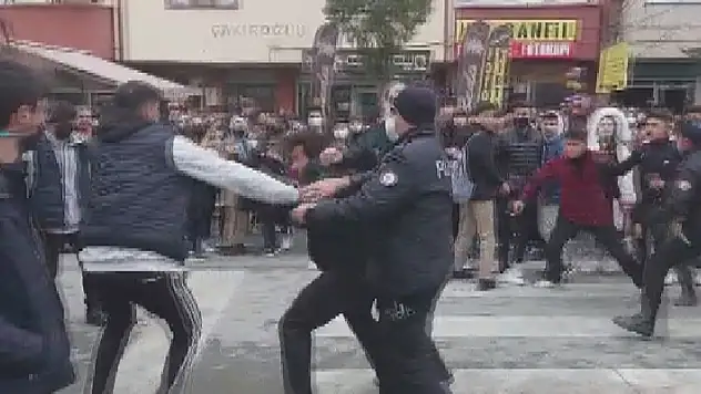Önce çocuklar sonra velileri kavga etti! Konya'da okulda yaşanan kavgaya polis müdahale etti