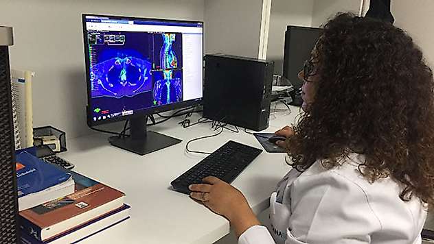 Onkoloji hastalarına tedavilerinizi aksatmayın uyarısı