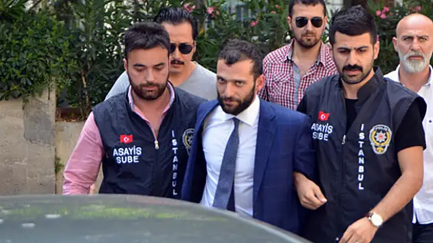 Onur Özbizerdik tahliye edildi