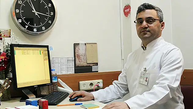Op. Dr. Şentürk: 'Gergedan gribi diye bir şey yok'