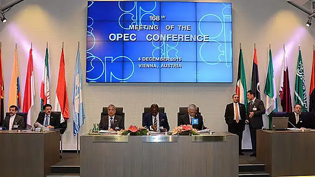 OPEC petrol üretim seviyesinde değişikliğe gitmedi
