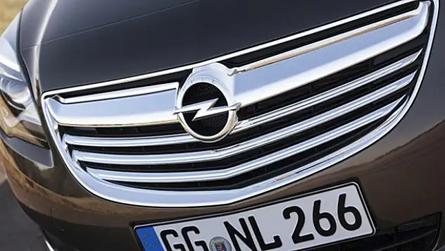 Opel'in yeni sahibi Peugeot oluyor