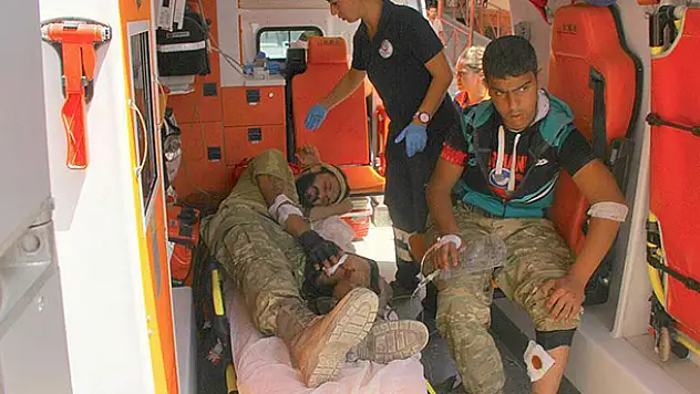 Operasyonda yaralanan 3 ÖSO mensubu Gaziantep'e getirildi
