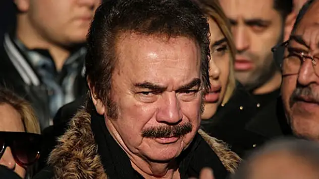 Orhan Gencebay hastaneye kaldırıldı!
