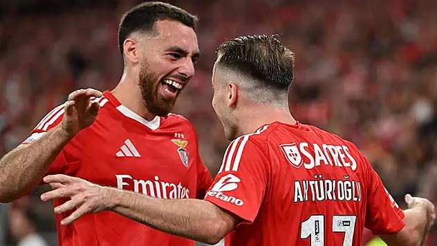 Orkun ve Kerem, Benfica'yı galibiyete taşıdı
