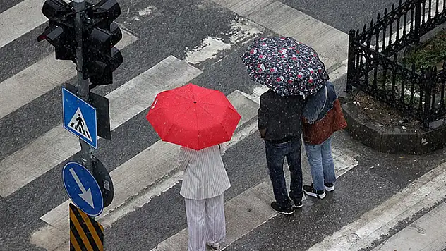 Orta ve Batı Karadeniz için kuvvetli yağış uyarısı
