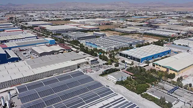 OSB'lerde son bir yılda 2 bin 500'ün üzerinde yeni parsel tahsis edildi
